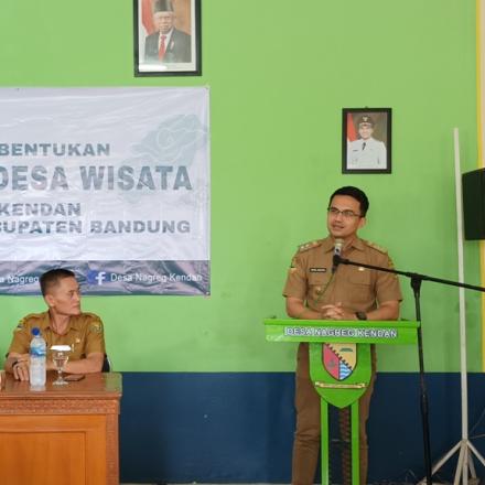 Sosialisasi dan Pembentukan Tim Pengelola Desa Wisata