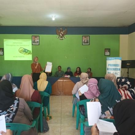 Penyuluhan Kesehatan dan Sosialisasi Pelayanan Rumah Sakit AMC