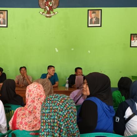 rapat koordinasi persiapan sosialisasi dan promosi Produk Ekonomi Kreatif (Ekraf)