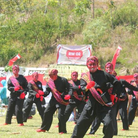 “Karnaval Kemerdekaan Desa Nagreg Kendan 2024”